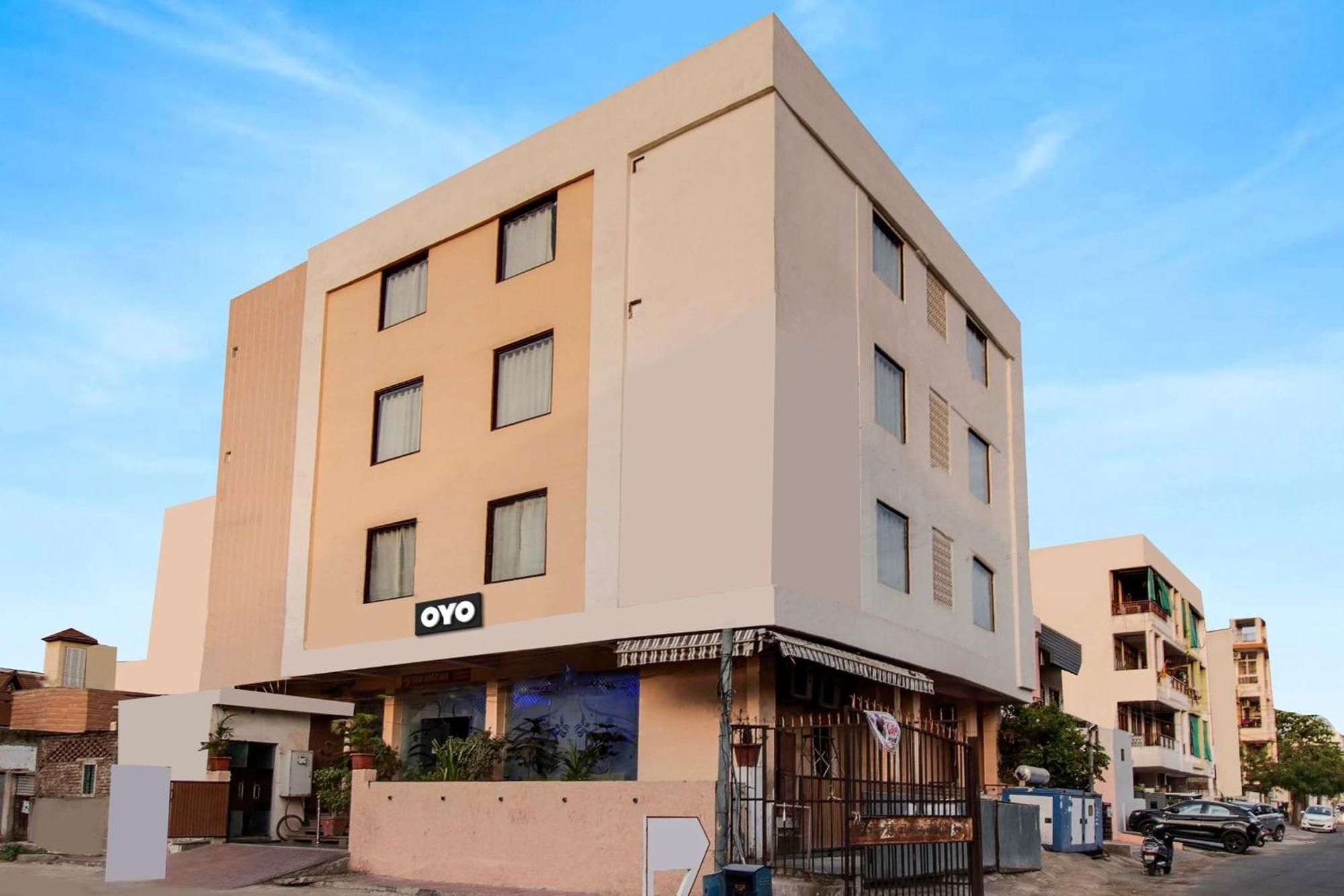 Capital O Pink Peral Hotel Jaipur Eksteriør billede